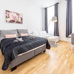 Premium City Apartment Close To Metro U2 & Vienna Congress Center Vienna