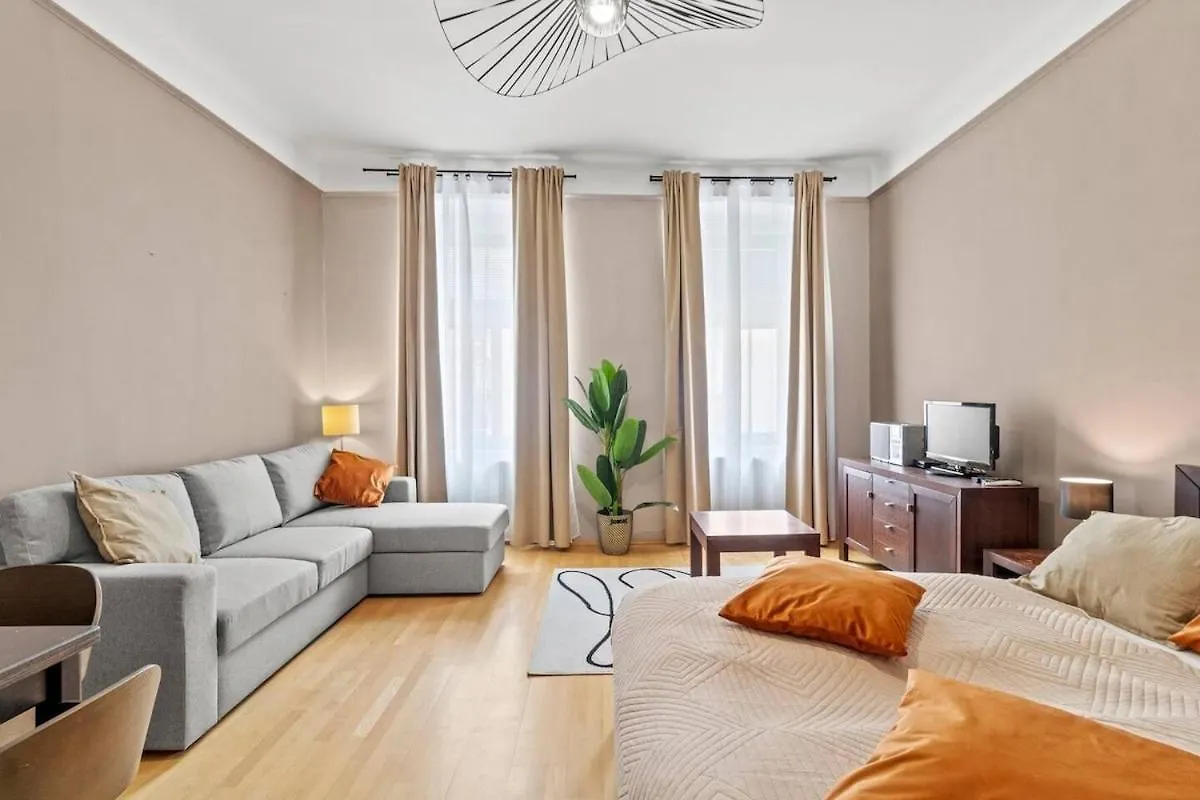 Neben Augarten I 5 Min To Metro I 10 Min To City Vienna Apartment